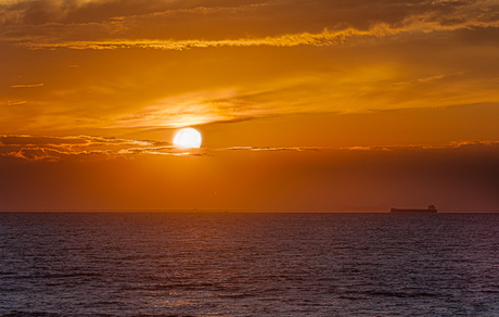 Zonsondergang aan de Belgische kust 