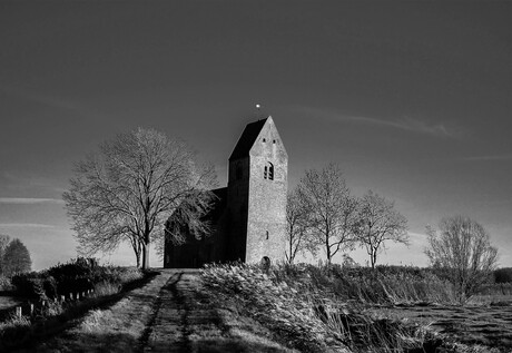 Romaans kerkje van Marsum (Groningen)