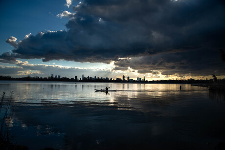 Laatste peddelslag van de dag