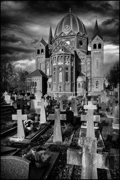 Heilige Naam Jezuskerk II