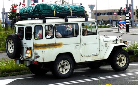 P1250524  H v Holland  Stena line  Toyota Landcruiser uit 1980  foto 14 juli 2024  