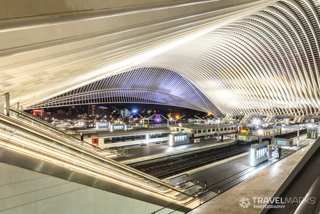 Architectuur Lijnenspel Station Luik
