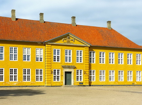 Van klooster naar paleis.