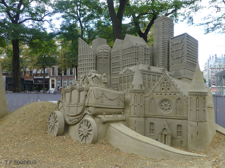 1410020022mw  zandsculptuur