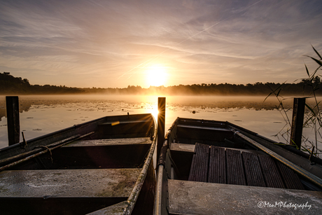 Sunrise at lake Kolkven