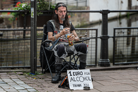 1 euro for alcohol