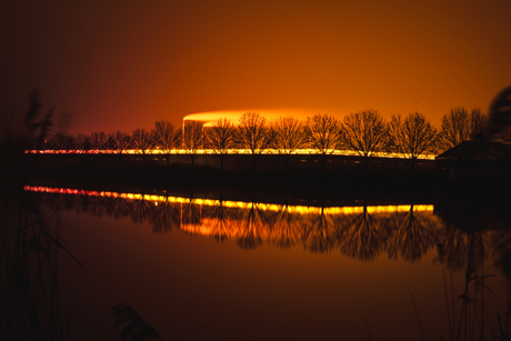 De spiegel van de vroege ochtend