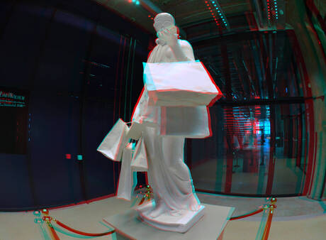 Happy Shopper by BANKSY in Las Palmas Rotterdam 2026 3D