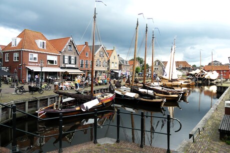 P1250403   Spakenburg   centrum  en haventjes  11 juli 2024  