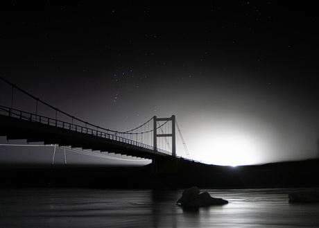 Diamond beach bridge Iceland 