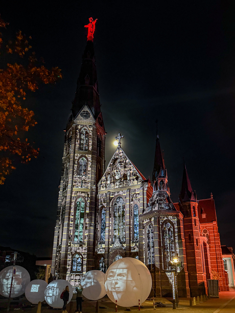 Paterskerk tijdens Glow 2025