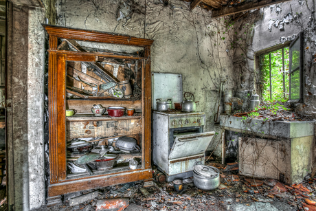 Verlaten en vervallen keuken