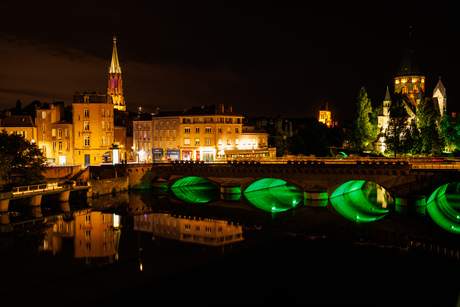 Metz bij nacht
