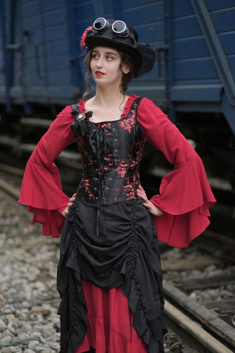 Mooie steampunk dame .