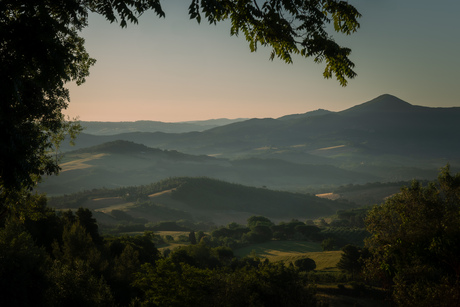 Toscane in de ochtend