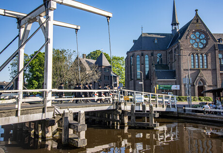 Over de brug