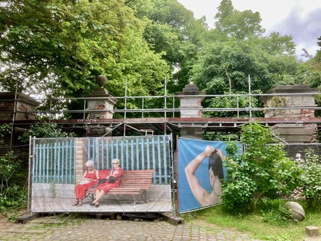 in het park