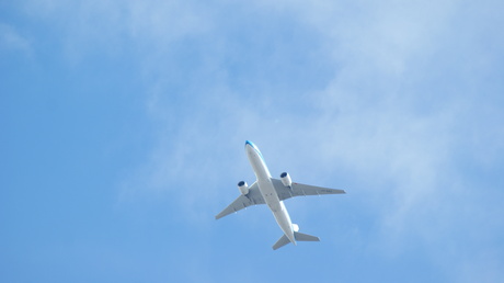 overvliegende KLM