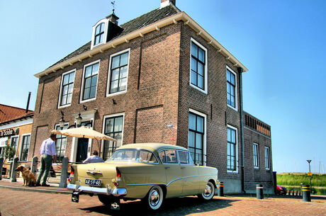 Opel Olympia (1960) bij het oude Regthuys te Colijnsplaat