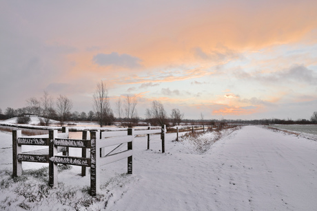 Zonsopkomst met sneeuw 3-1-2026