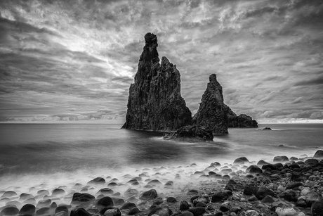 Rotsen bij Ribeira da Janela, Madeira