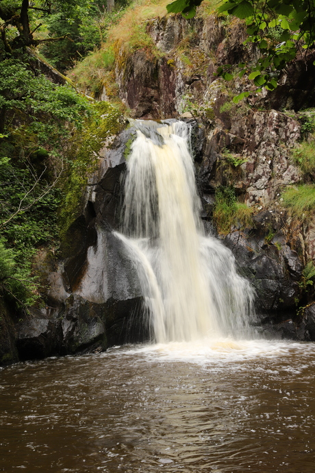 cascade de st.priest des champs