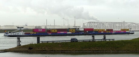 P1300271   H v H  Maeslandtkering   RHENUS  DORTMUND  Koppelvaartschip 12 feb 2026  