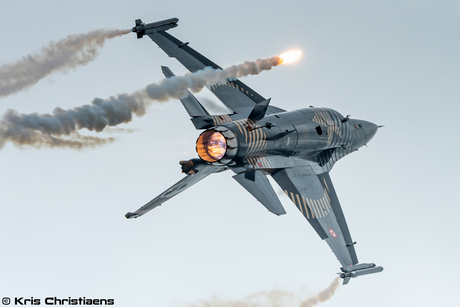 F-16 demo 