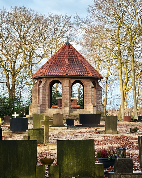 Kapel op het Kerkhof van O.L.V. Koningin van de Vrede in Weiteveen