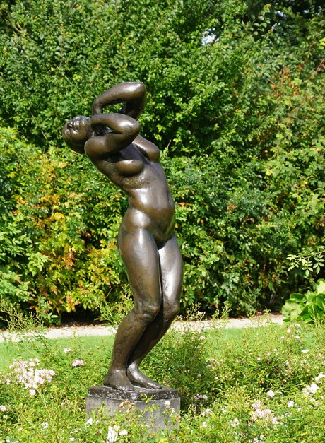 Sculpture Nude