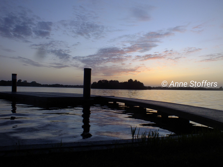 Zonsondergang vanaf de steiger