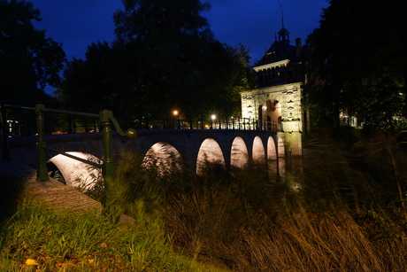 Oosterpoortbrug en Oosterpoort