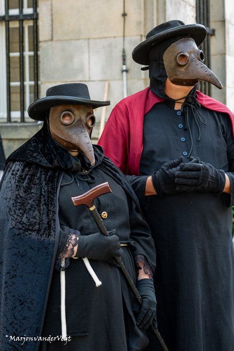 Pestdoktoren uit de middeleeuwen