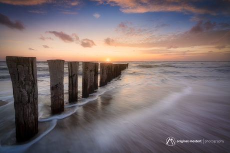 Stilte in de branding...