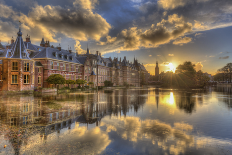 Zonsondergang bij de Hofvijver Den Haag