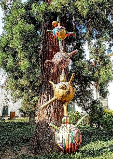 Maastricht - Buitenplaats Vaeshartelt • Sculptuur 