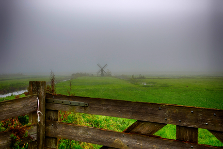 Molen in de mist