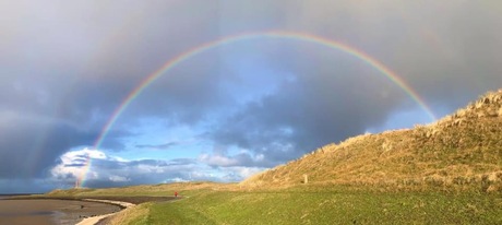 Aan de voet van de regenboog