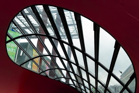 Spiegeling Fietstunnel Eindhoven