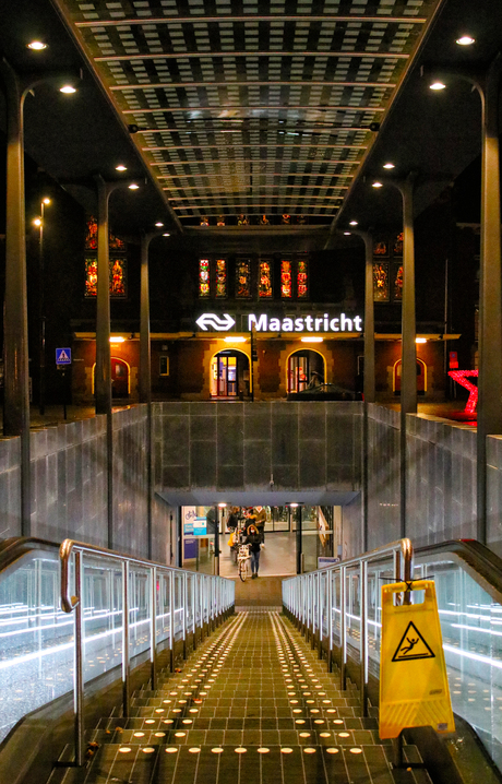 Ingang fietsenstalling station Maastricht.