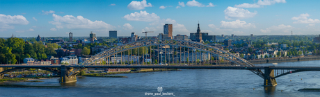 Prachtig overzicht van de stad  Nijmegen door Drone Paul Beckers