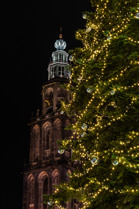 Martinitoren in kerstsfeer