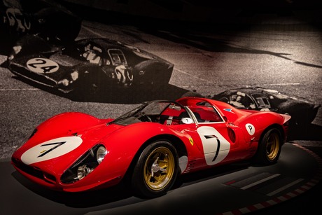 Ferrari 330 P3/4