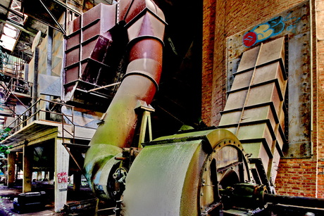 Limestone Factory 14 en slot