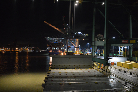 Containers laden