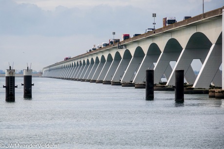 Zijkant Zeelandbrug 