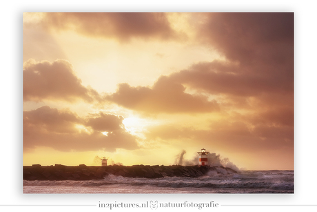 Storm op Scheveningen