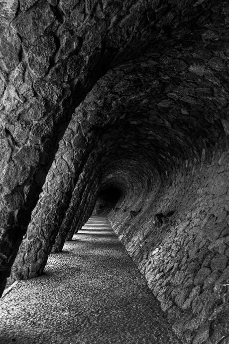 Park Güell tunnel