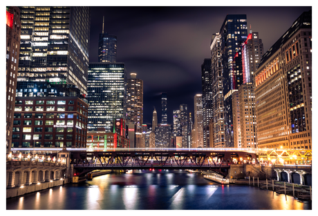 Chicago cityscape train