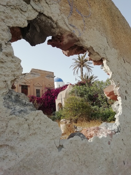 Hole in wall